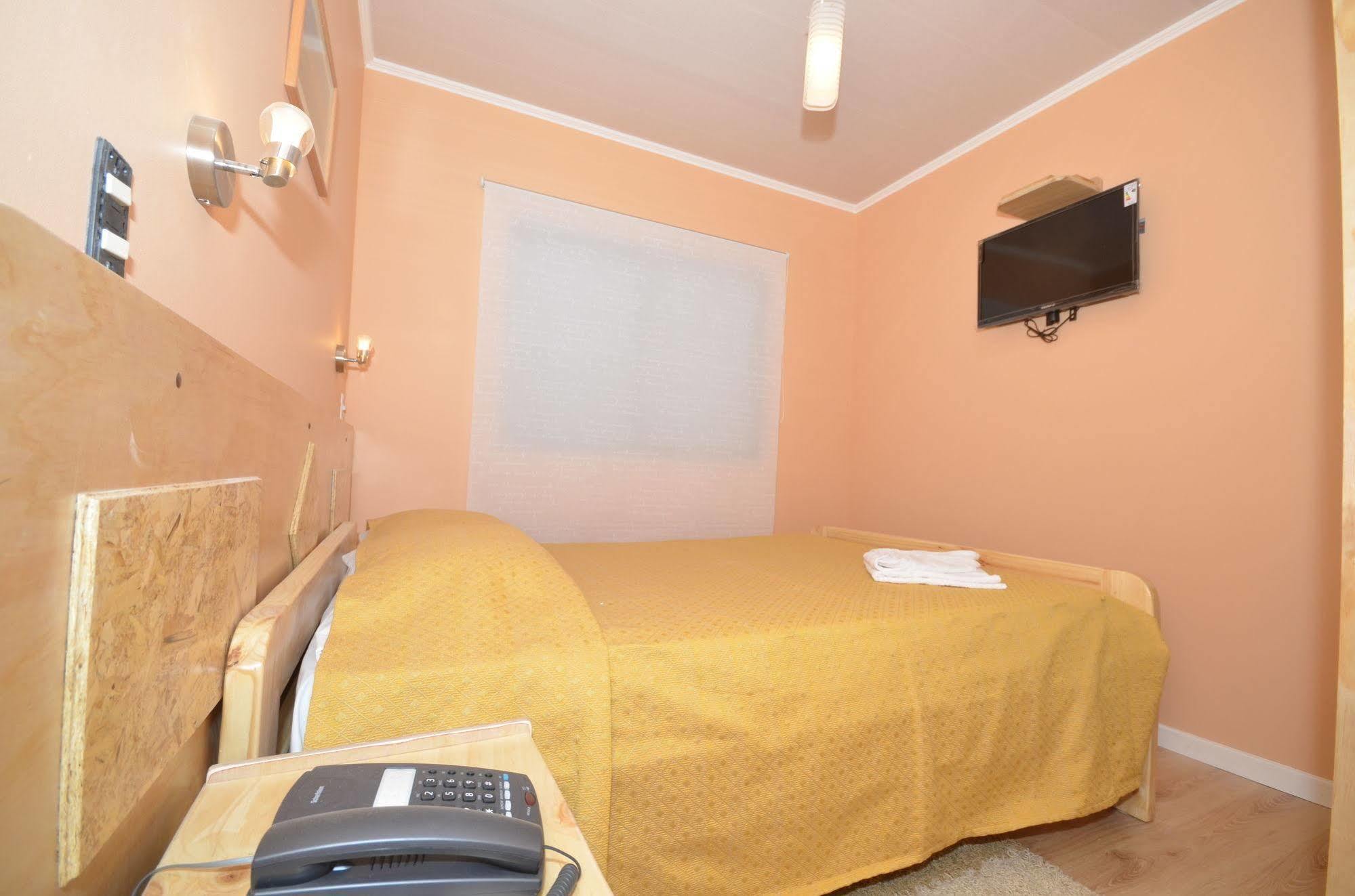 Ayelen Express Hotel Каламa Екстериор снимка