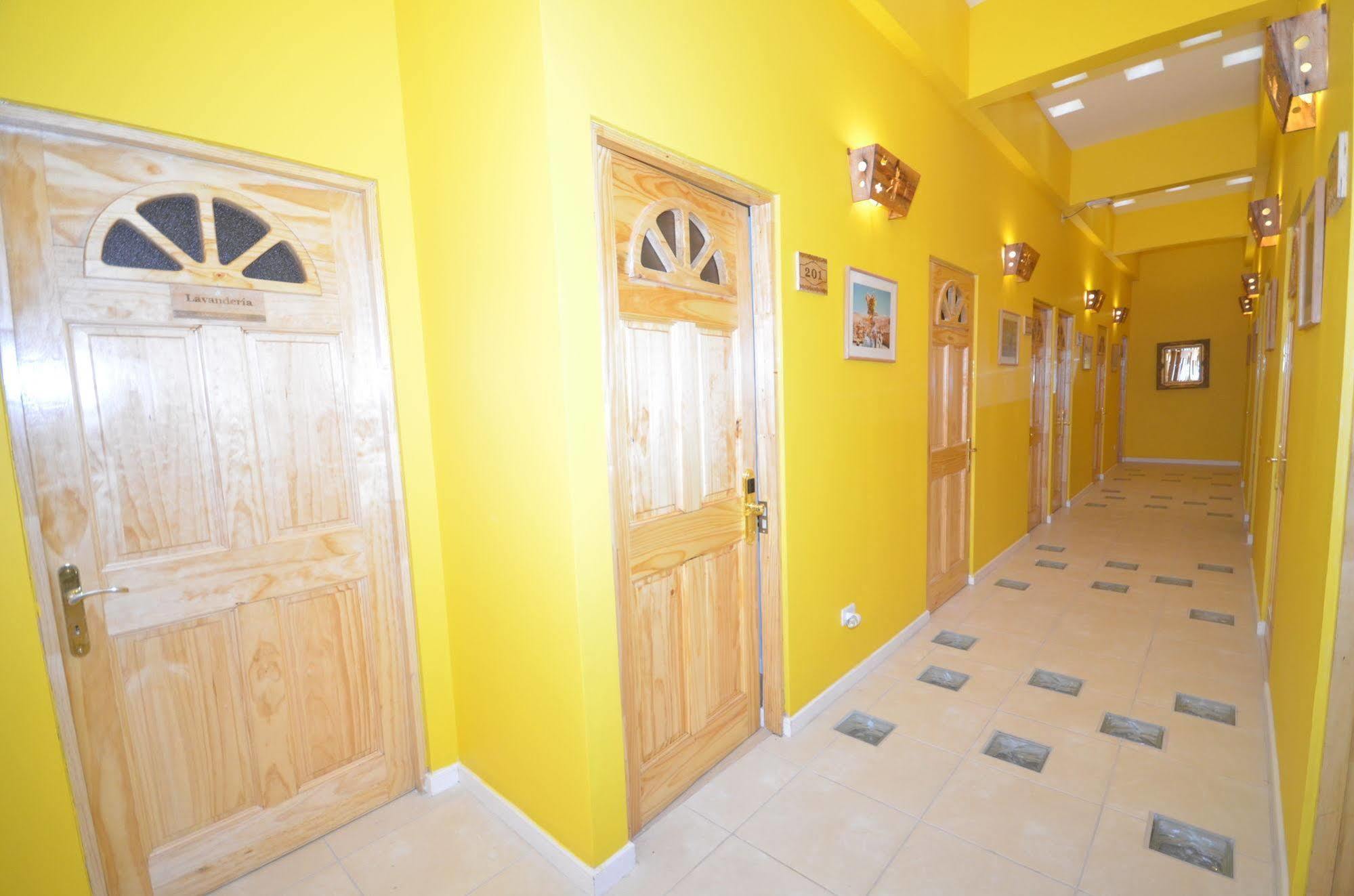 Ayelen Express Hotel Каламa Екстериор снимка