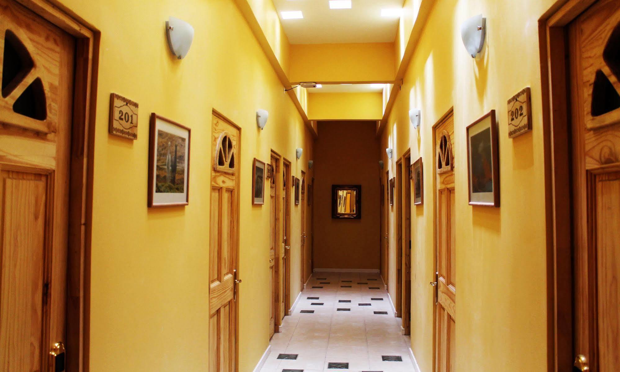 Ayelen Express Hotel Каламa Екстериор снимка